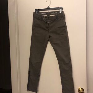 New green gap straight leg jean.